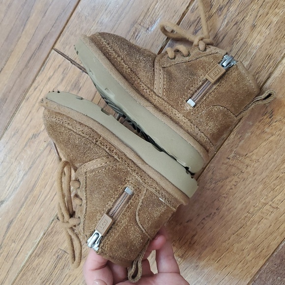 UGG Neumel Tan Zip Booties - Picture 9 of 10
